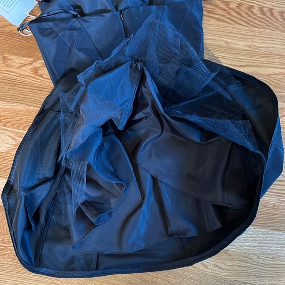 Mac Duggal Black Strapless Bow Fit and Flare Mini Dress Size 6 NWT - Picture 13 of 15